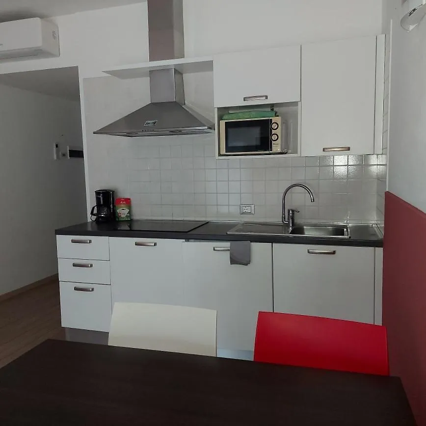 Aparthotel Villa Treccani Apartments Malcesine