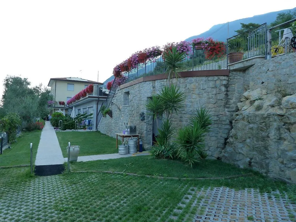 Aparthotel Villa Treccani Apartments Malcesine