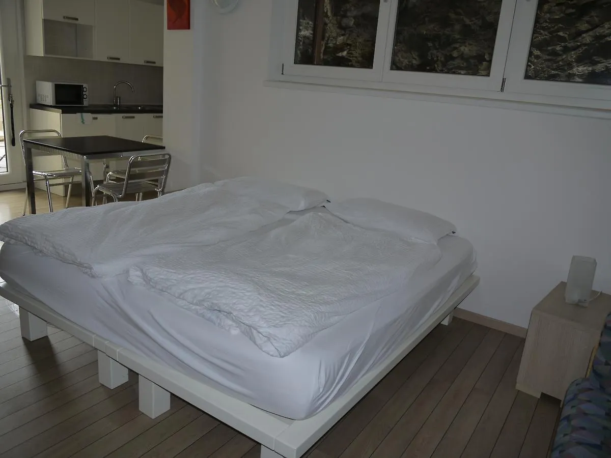 Villa Treccani Apartments Malcesine