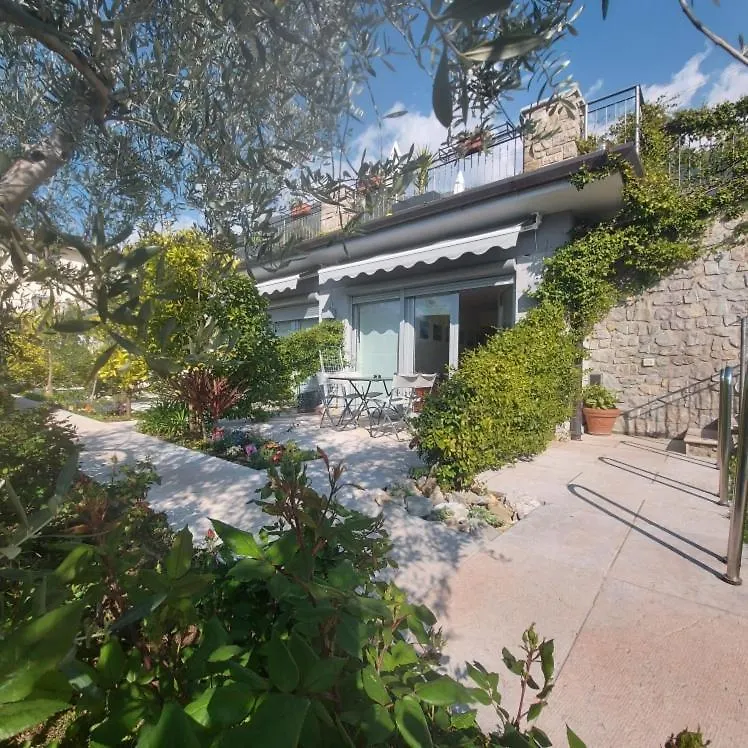Villa Treccani Apartments Malcesine