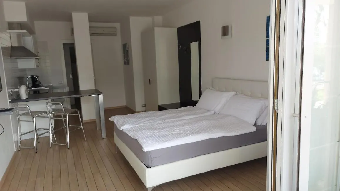 Villa Treccani Apartments Malcesine 3*,  Italien