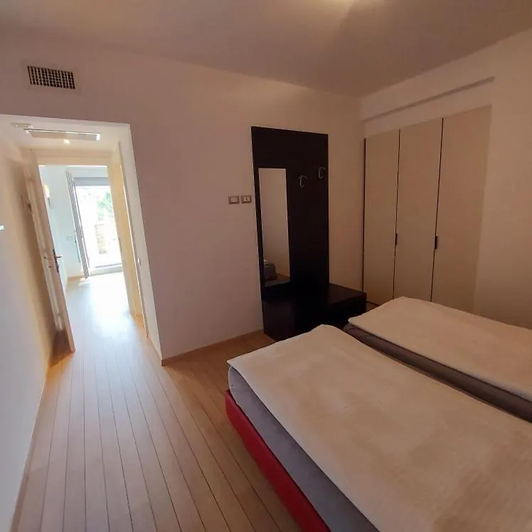 Villa Treccani Apartments Malcesine Italien