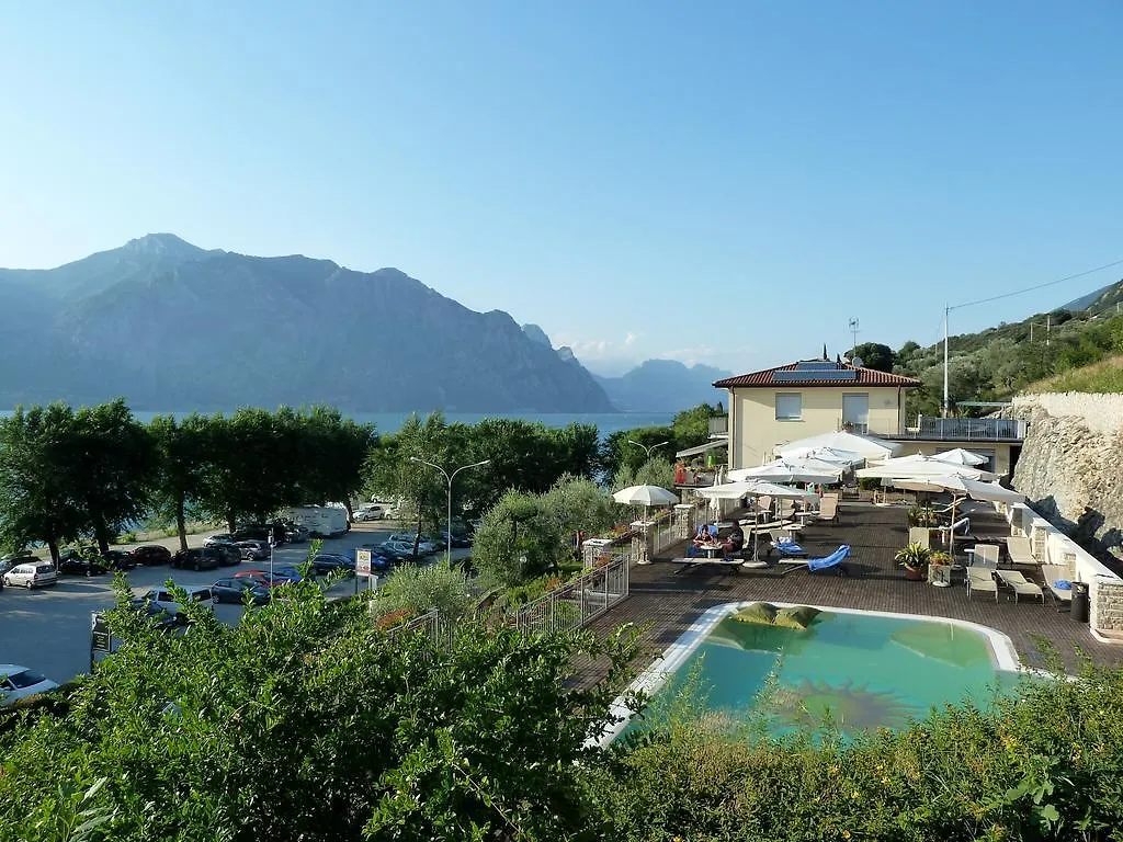 Villa Treccani Apartments Malcesine