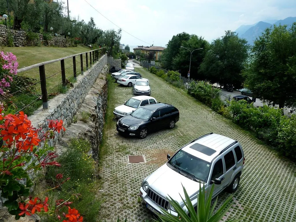 Villa Treccani Apartments Malcesine Lejlighedshotel